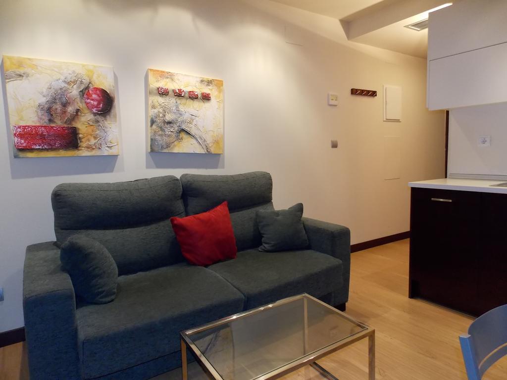 Aparthotel Bubal El Pueyo de Jaca Ruang foto