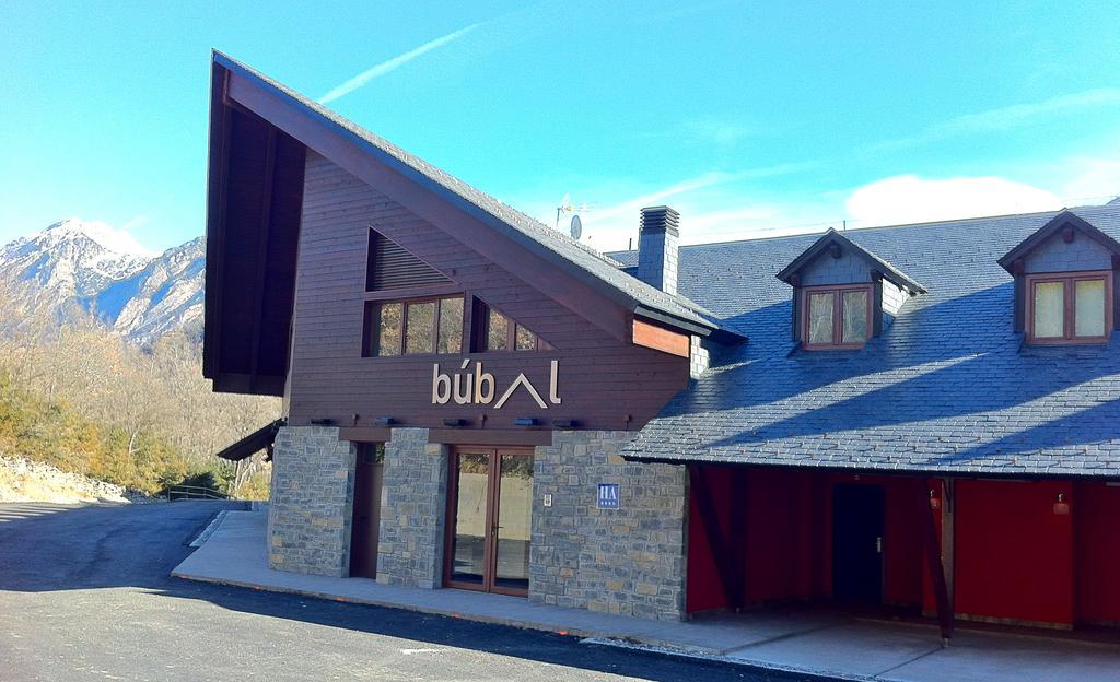 Aparthotel Bubal El Pueyo de Jaca Bagian luar foto